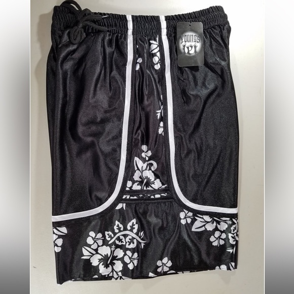 Hawaiian Basketball Shorts - Picture 2 of 2